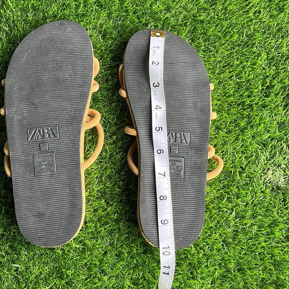 ZARA Tan Soft Suede Strappy Flat Sandals size 6.5 EU37 - Picture 9 of 9